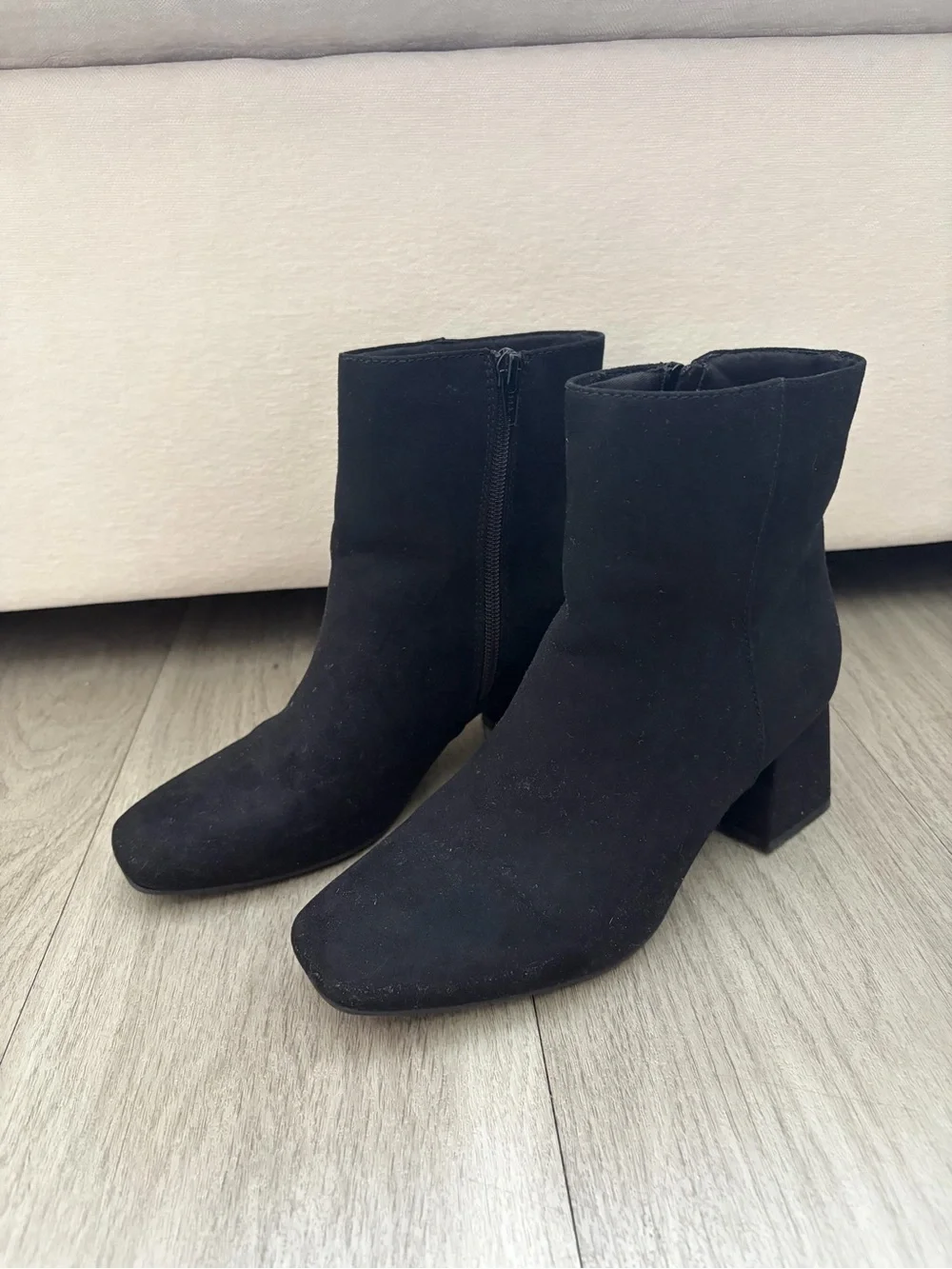 Women's Black Suede Block Heel Ankle Boots